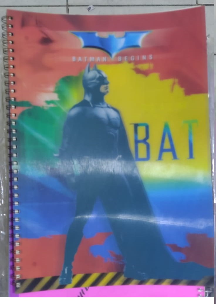 A4 PP KAPAK ,İÇİ RENKLİ,SPR.  KAHRAMAN DEFTER